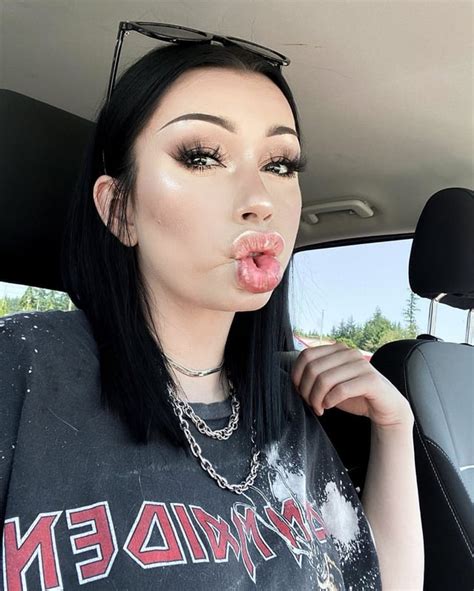 big tiddy goth girl|: r/bigtiddygothgf